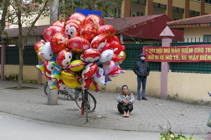 nhung guong mat buon ngay tet