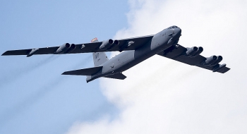 Oanh tạc cơ B-52 sẽ được trang bị vũ khí laser