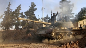 Quân đội chính phủ Syria tiến vào Aleppo từ Idlib