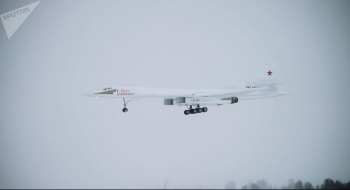 Cận cảnh máy bay ném bom siêu thanh TU-160M bay thử nghiệm