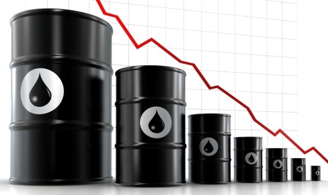 Giá xăng dầu hôm nay 4/5 tụt giảm mạnh