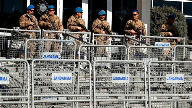 Thổ Nhĩ Kỳ bắt gần 700 người liên quan đến cuộc đảo chính năm 2016