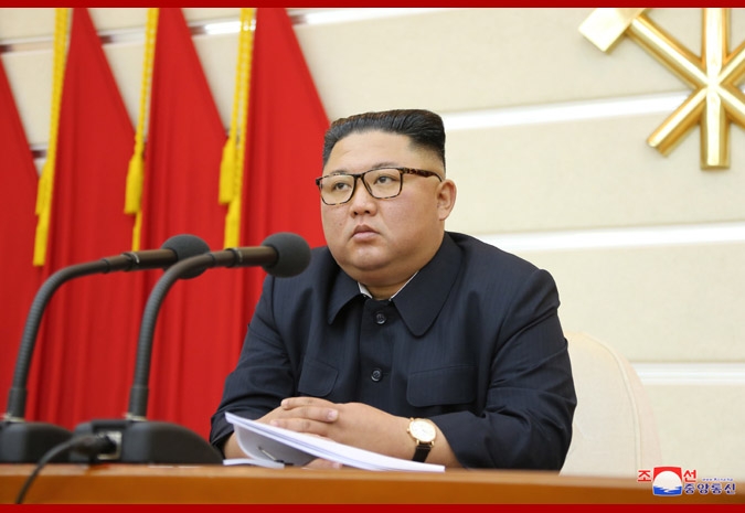 Chủ tịch Triều Tiên thị sát tập trận quân sự, chỉ đạo phòng dịch Covid-19