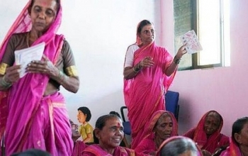 Độc đáo “Ngôi trường của bà nội” ở Ấn Độ