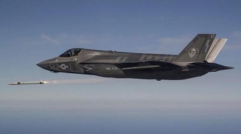 Siêu tiêm kích F-35 thử thành công tên lửa ASRAAM