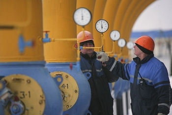 Thuế xuất khẩu dầu thô của Nga giảm 14,9 USD/tấn