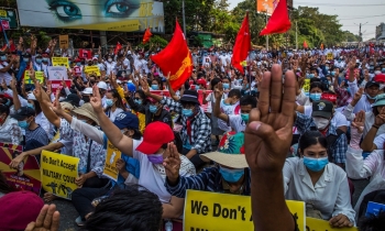 Ít nhất 12 người chết trong các cuộc biểu tình ở Myanmar