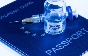 Đức ấn định thời điểm cấp hộ chiếu vaccine