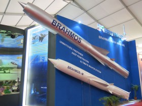 Nga - Ấn hợp tác phát triển biến thể tên lửa BrahMos