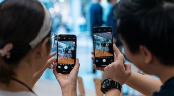 Apple ra mắt 3 mẫu iPhone màn hình OLED vào năm 2020