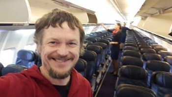 Người đàn ông sốc vì là hành khách duy nhất trên chiếc Boeing-737 tới Ý
