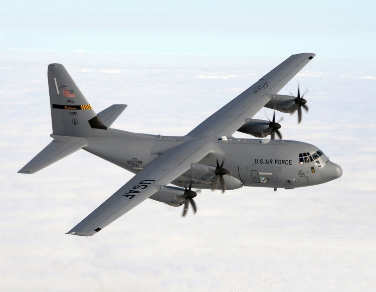 Một máy bay vận tải quân sự C-130J Hercules của Mỹ