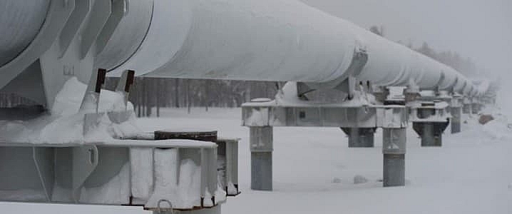 Sản lượng dầu của Nga sụt giảm mạnh