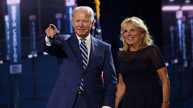 Ông Joe Biden và vợ Jill Biden tại Đại hội Toàn quốc đảng Dân chủ ở Delaware tháng 8-2020