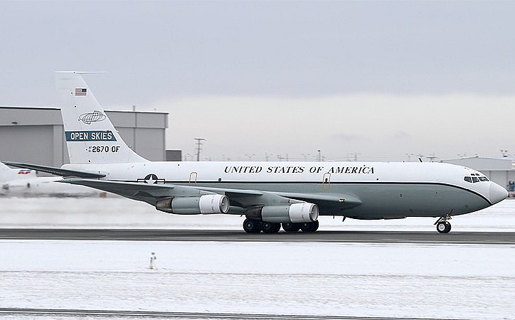 Một chiếc Boeing OC-135 do Không quân Mỹ vận hành theo Hiệp ước Bầu trời Mở. 