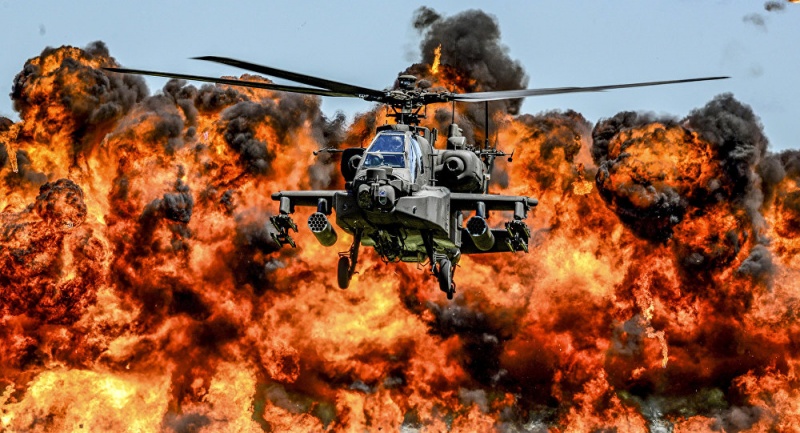 Mỹ thử nghiệm vũ khí laser trên trực thăng tấn công Apache