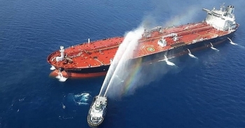 Mỹ cáo buộc Iran tấn công hai tàu dầu dù không có bằng chứng