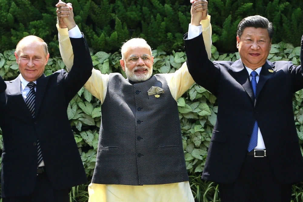 Chụm ba cây, vọng thành núi: Trung - Nga - Ấn sẽ gặp tay ba tại G20