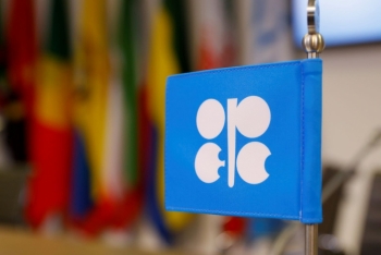 OPEC+ cân nhắc nới lỏng hơn nữa mức cắt giảm từ tháng 8