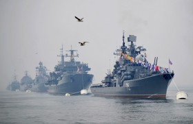 Hải quân Nga phô diễn sức mạnh