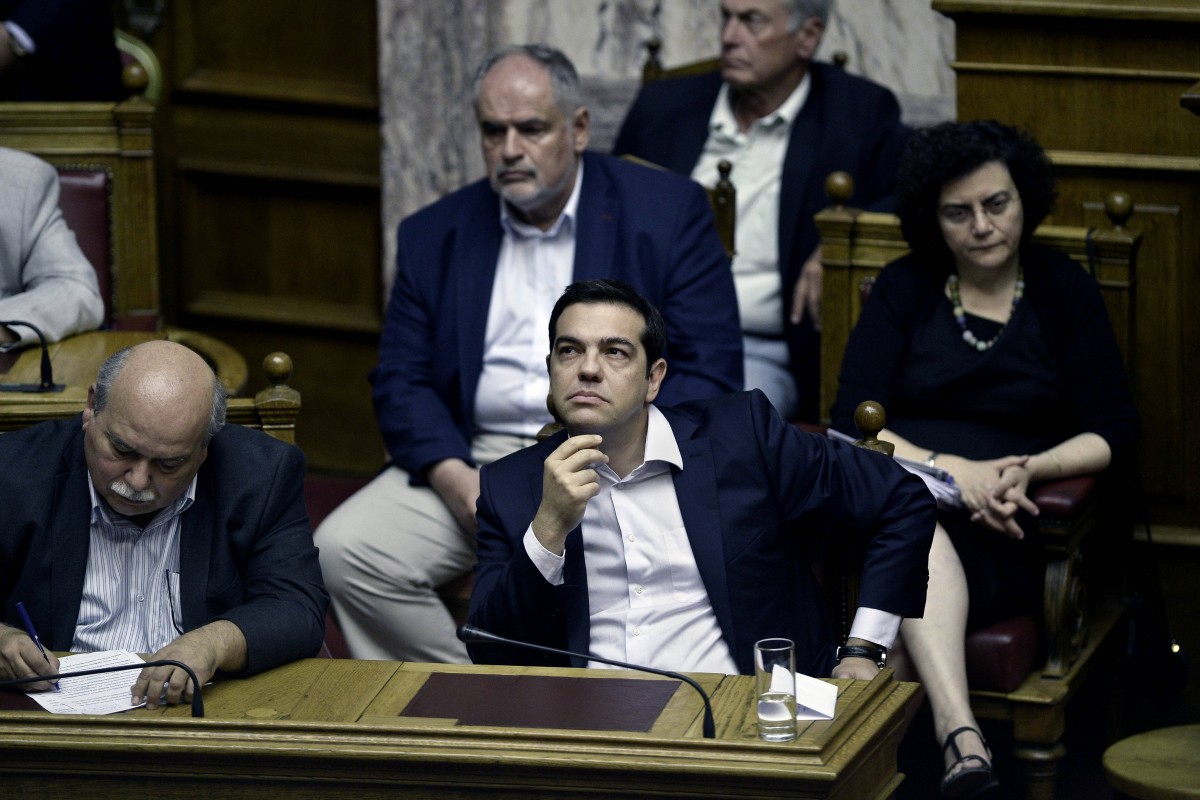 Ngày 2/7, Thủ tướng Hy Lạp Alexis Tsipras bày tỏ tin tưởng rằng một thỏa thuận cứu trợ liên quan tới các biện pháp cải cách sửa đổi mà chính phủ của ông vừa đề xuất có thể đạt được trong vòng 48 giờ sau cuộc trưng cầu ý dân dự kiến diễn ra ngày 5/7. Ông T