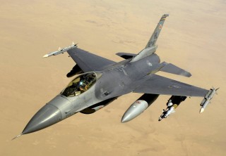Singapore nâng cấp phi đội F-16 vào năm tới