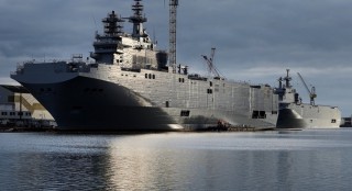 Pháp chịu phạt 1,3 tỉ USD, kiên quyết không giao Mistral cho Nga