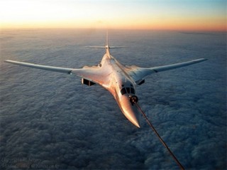 Nga sẽ khôi phục sản xuất “Thiên nga trắng” Tu-160