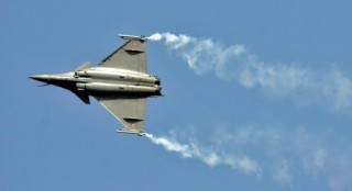 Ấn Độ bắt đầu đàm phán mua chiến đấu cơ Rafale