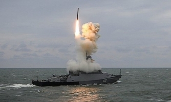 Tàu chiến Nga sắp tập trận bắn tên lửa ngoài khơi Syria
