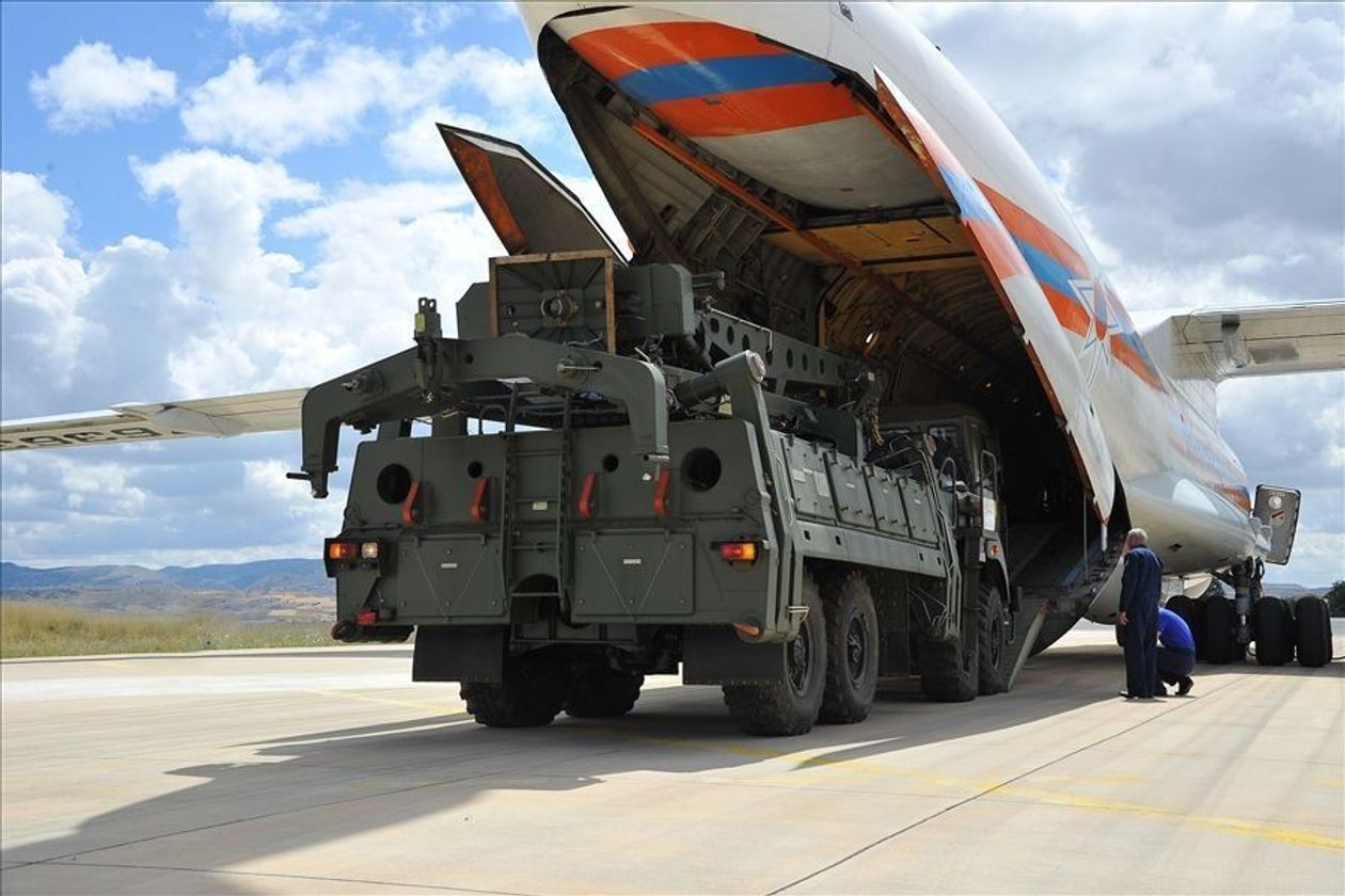 Thổ Nhĩ Kỳ tiếp nhận lô thiết bị S-400 đầu tiên từ Nga