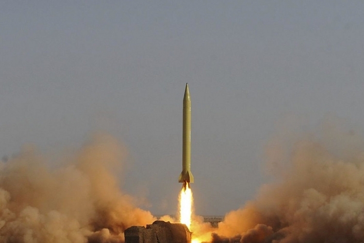 Iran thử tên lửa đạn đạo giữa lúc căng thẳng với phương Tây