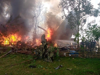 Rơi máy bay quân sự Philippnes, ít nhất 17 người thiệt mạng