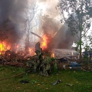 Rơi máy bay quân sự Philippnes, ít nhất 17 người thiệt mạng