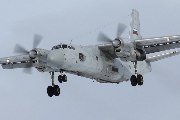 Máy bay Antonov An-26 của Nga.
