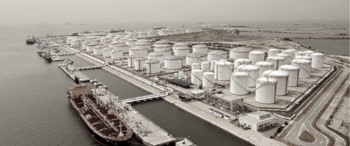 Iran khánh thành cảng dầu chiến lược tại Vịnh Oman