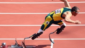 Nghị lực của “đôi chân vô hình” trên đấu trường Olympic