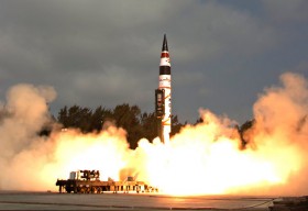 Ấn Độ chuẩn bị phóng tên lửa đạn đạo liên lục địa Agni-V