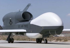 Nhật mua UAV trinh sát tối tân của Mỹ