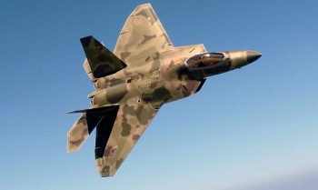 Mỹ điều tiêm kích tàng hình F-22 tới châu Âu đối phó Nga