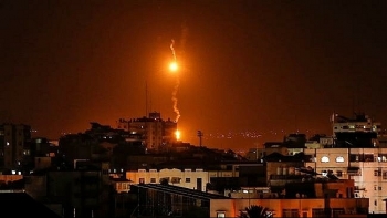 Chiến đấu cơ Israel không kích dải Gaza