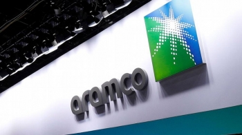 Quỹ đầu tư công Ả Rập Xê-út cân nhắc bán 90 tỷ USD cổ phần tại Aramco