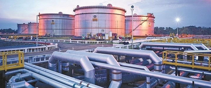 Các nhà máy lọc dầu Ấn Độ mạnh tay đầu tư để tăng công suất