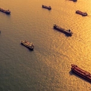Goldman Sachs: Nhu cầu dầu của Trung Quốc giảm 1 triệu thùng/ngày