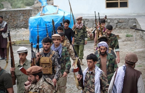Lực lượng chống Taliban trỗi dậy trên khắp Afghanistan