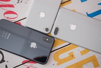 iPhone 2018 "giá rẻ" chưa ra đã bị lo không đủ bán