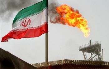 Mỹ sẽ trừng phạt bất kỳ nước nào mua dầu của Iran