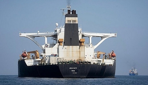 Mỹ có bằng chứng về việc siêu tàu Iran chuyển dầu tới Syria