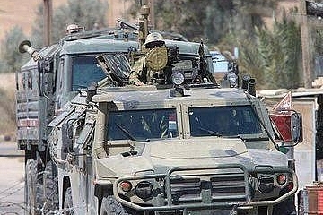 [Chùm ảnh] Đặc nhiệm Nga triển khai quân tới đông Syria hỗ trợ SAA
