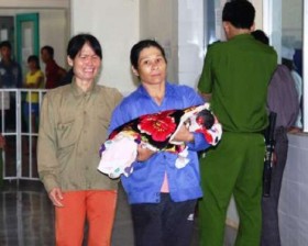 Ba trẻ tử vong ở Quảng Trị: Do tiêm nhầm thuốc gây co tử cung